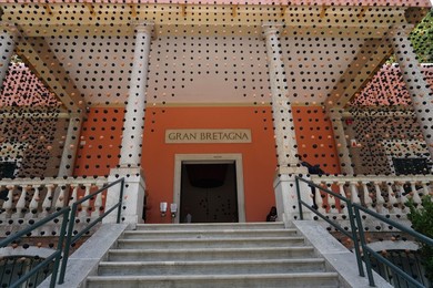 Image 1006781176