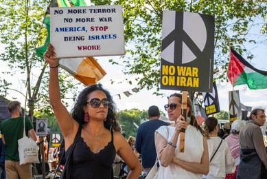 Emergency Demonstration Stop Bombing Iran outside the US Embassy - 23/06/25