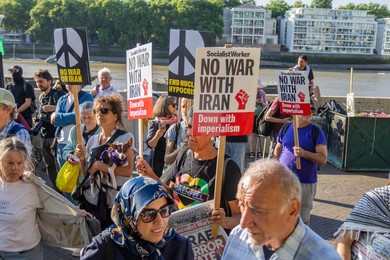 Emergency Demonstration Stop Bombing Iran outside the US Embassy - 23/06/25