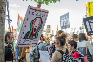 Emergency Demonstration Stop Bombing Iran outside the US Embassy - 23/06/25