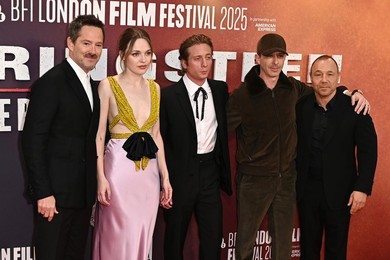 Scott Cooper, Odessa Young, Jeremy Allen White, Jeremy Strong and Stephen Graham