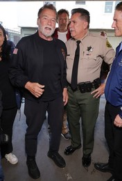 44th Annual Miracle on 1st Street Turkey Giveaway!