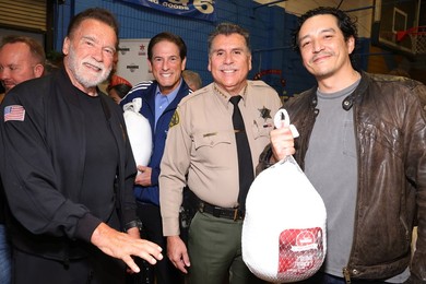 44th Annual Miracle on 1st Street Turkey Giveaway!