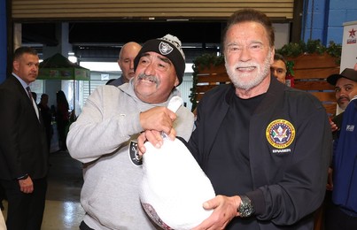 44th Annual Miracle on 1st Street Turkey Giveaway!