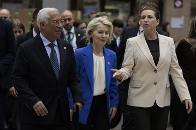 EUROPEAN COUNCIL SUMMIT MEETING THURSDAY