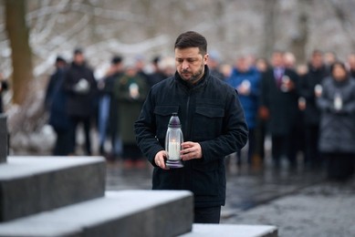Zelenskyy honors Holocaust victims in Kyiv