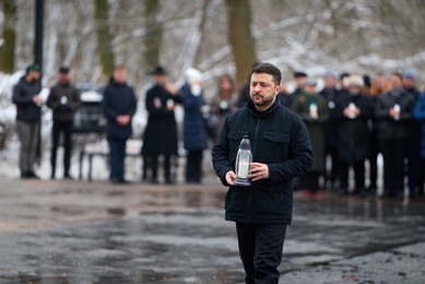 Zelenskyy honors Holocaust victims in Kyiv