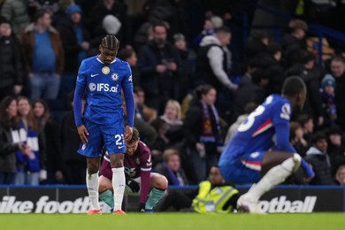 Premier League Chelsea v Burnley