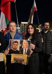 London, UK. Pro-Ukraine rally in Trafalgar Square marking four years since Russia’s full-scale invasion.
