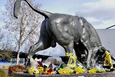 Flowers left for Oxford United goalkeeper Amelia Aplin
