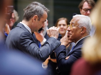 EUROPEAN COUNCIL SUMMIT MEETING