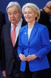 EUROPEAN COUNCIL SUMMIT MEETING