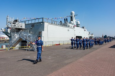 OOSTENDE DEFENCE NEW MINE VESSEL M940