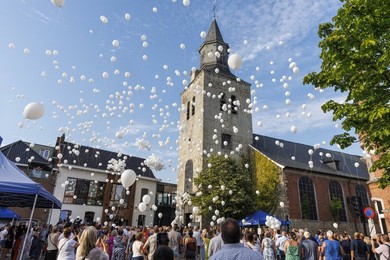 BUGGENHOUT ACCIDENT TRAIN BUS CEREMONY