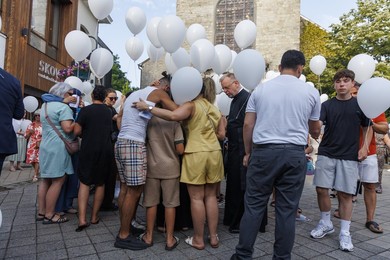 BUGGENHOUT ACCIDENT TRAIN BUS CEREMONY