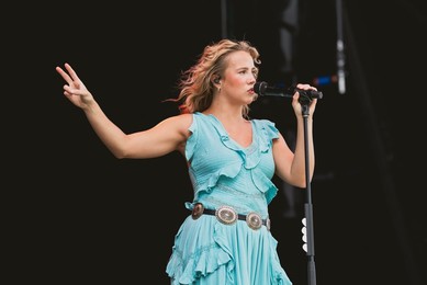 Avery Anna
Main Stage
State Fayre 2026
Hylands Park Chelmsford
Saturday 27th June