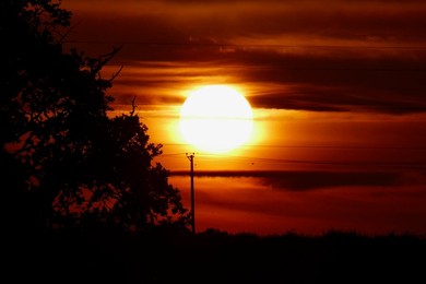 Seasonal weather, sunrise