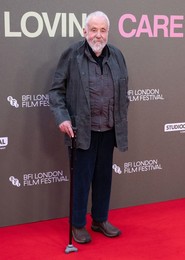 Mike Leigh