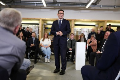 Prime Minister Andy Burnham visits New College Lanarkshire