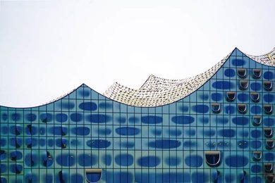 Glasfassade der Elbphilharmonie