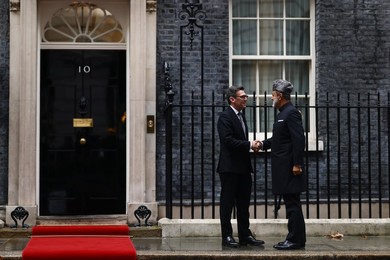 Prime Minister Andy Burnham meets Sultan of Oman