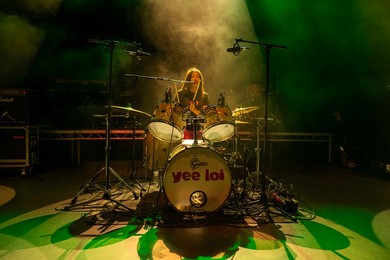 Yee Loi performing live at o2 Shepherd’s Bush Empire supporting Transvision Vamp on October 22, 2026