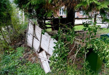 Daily life, storm damage